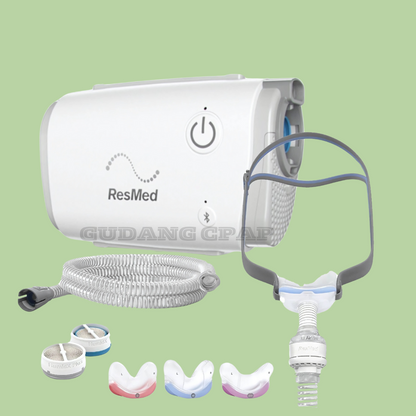 ResMed Airmini AutoTravel CPAP + AirFit N30 Cradle Mask